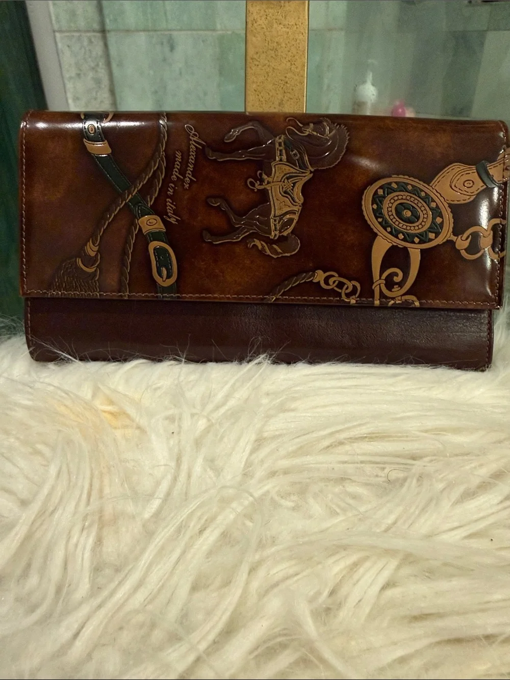 Alexander Vera Pelle wallet